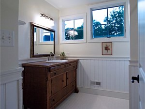 Floor Kids Bathroom 1